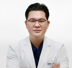 손창우 병원장